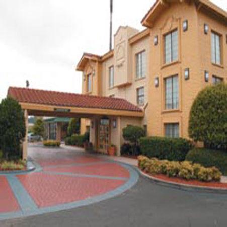 Days Inn By Wyndham Augusta Washington Rd Exterior photo